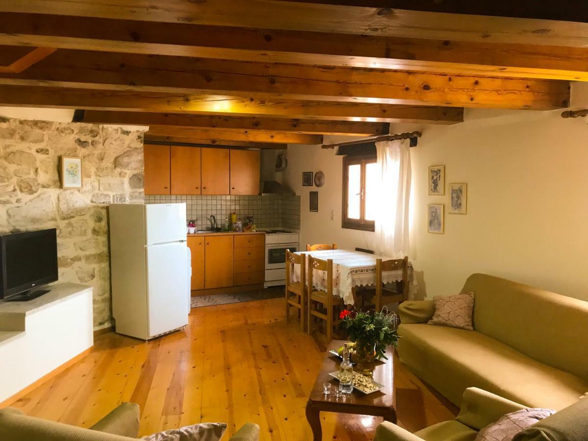 Antonia's Village Country house